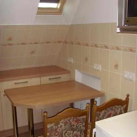 Ferienwohnung 3 Og Rechts Dresden-trachenberge * Dresden